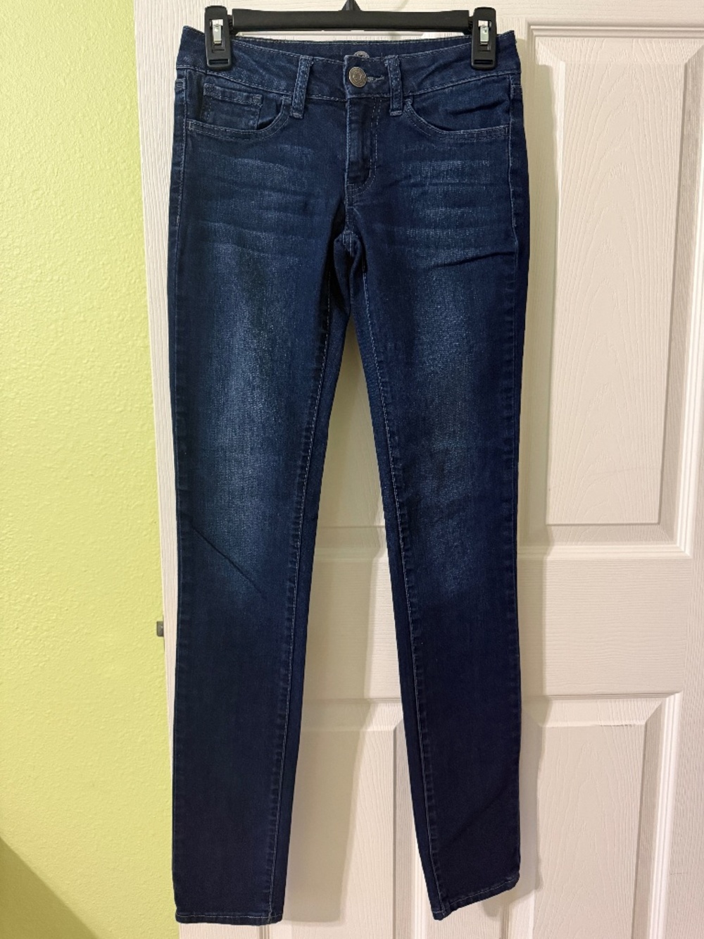 SO Authentic American Heritage Women’s Denim Skinny Jeans